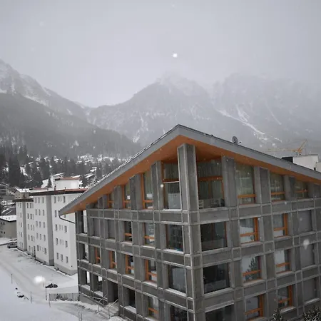 Sotmirana 53 Apartment *